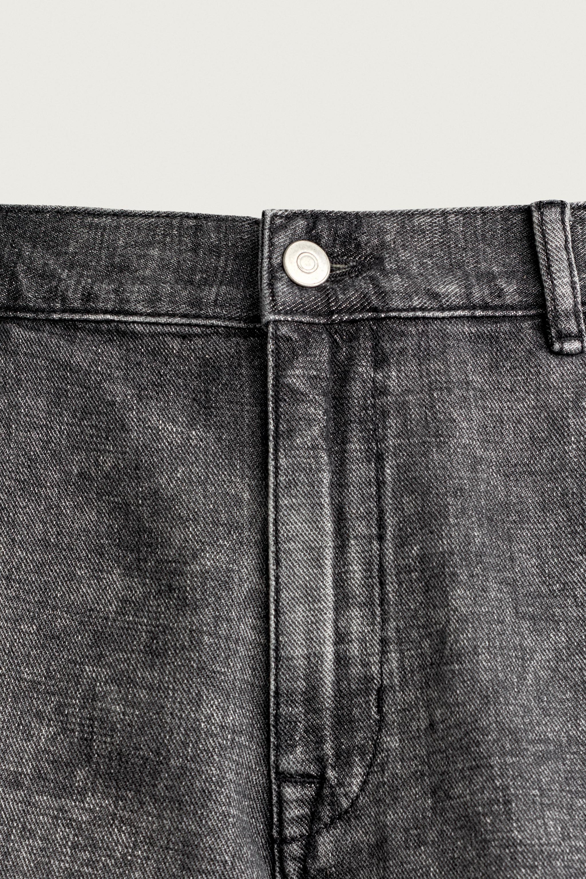 ACID WASH DENIM SHORTS